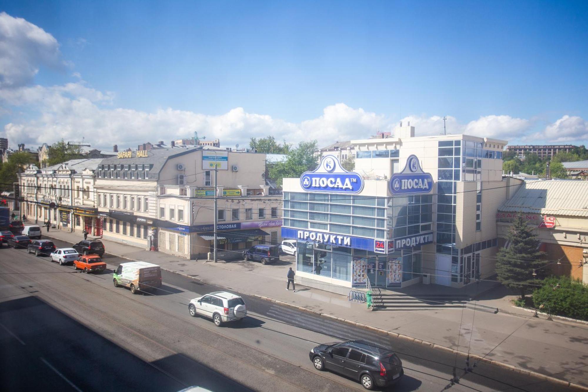Heroiv Kharkova Avenue 38-64 Luaran gambar